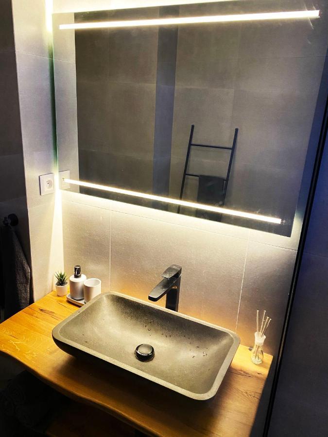 Apartmany Elli Mýto pod Ďumbierom Exteriör bild